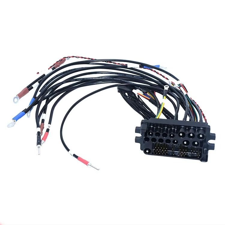 Nhà sản xuất dây chuyền chuyên về thiết kế cáp tùy chỉnh cho các thiết bị y tế. Nhà sản xuất cáp y tế có kinh nghiệm cung cấp các bộ cáp an toàn, bền và sẵn sàng cho bệnh nhân.