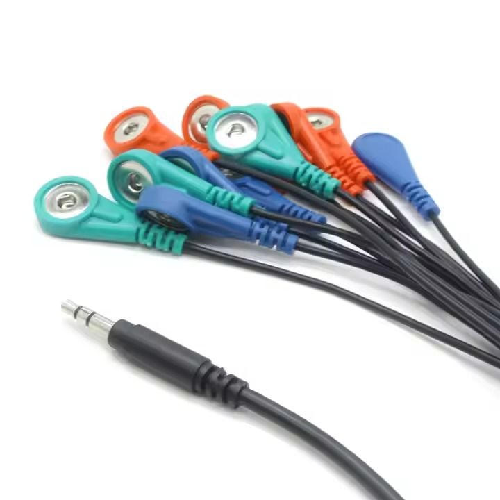 Các nhà sản xuất cáp y tế sử dụng trong các màn hình ICU Cung cấp sự ổn định tín hiệu và các tập hợp nhỏ gọn, bền